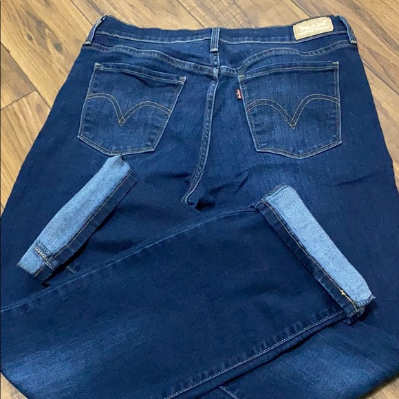 Levi's 505 Classic Boot Cut Denim - Picture 6 of 10
